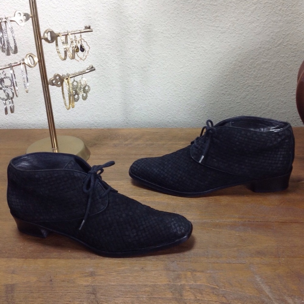 Via Spiga Vintage Woven Black Suede Lace-Up Bootie - Picture 4 of 6